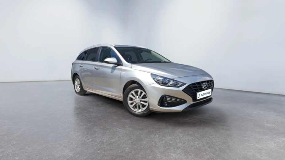 HYUNDAI i30 i30 1.5 DPI Classic +
