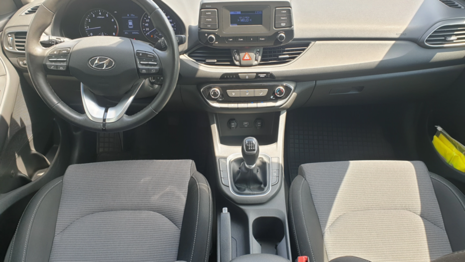 HYUNDAI i30 i30 1.5 DPI Classic +