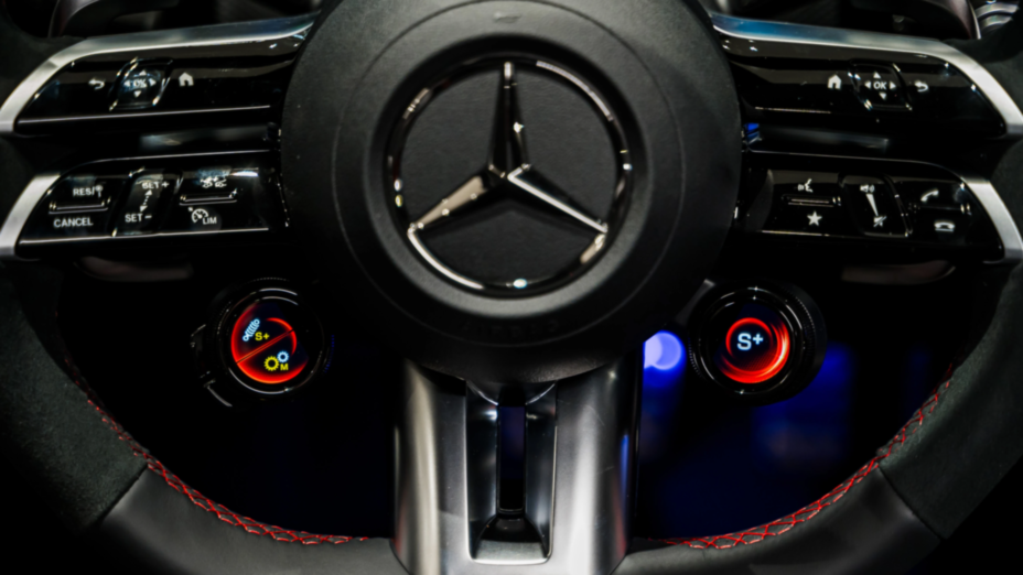 MERCEDES-BENZ A Klasa A 35 AMG 4-Matic 8G-DCT Nowy