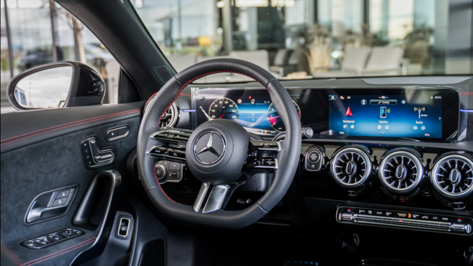 MERCEDES-BENZ CLA CLA 200 AMG Line 7G-DCT Nowy