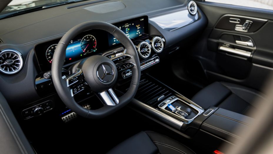 MERCEDES-BENZ GLA GLA 220 mHEV 4-Matic AMG Line 8G-DCT Nowy