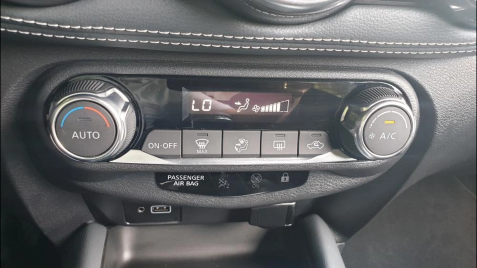 NISSAN Juke Juke 1.0 DIG-T N-Connecta