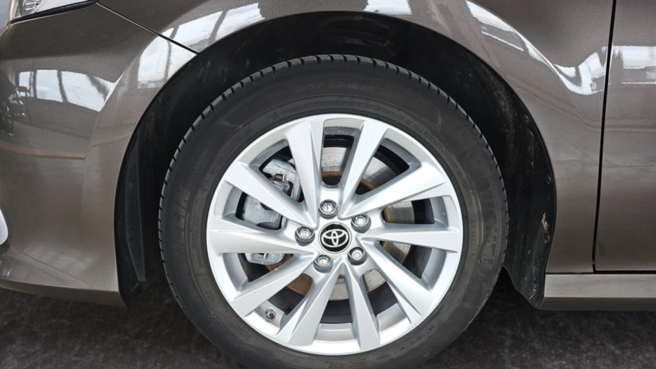 TOYOTA Camry Camry 2.5 Hybrid Comfort CVT