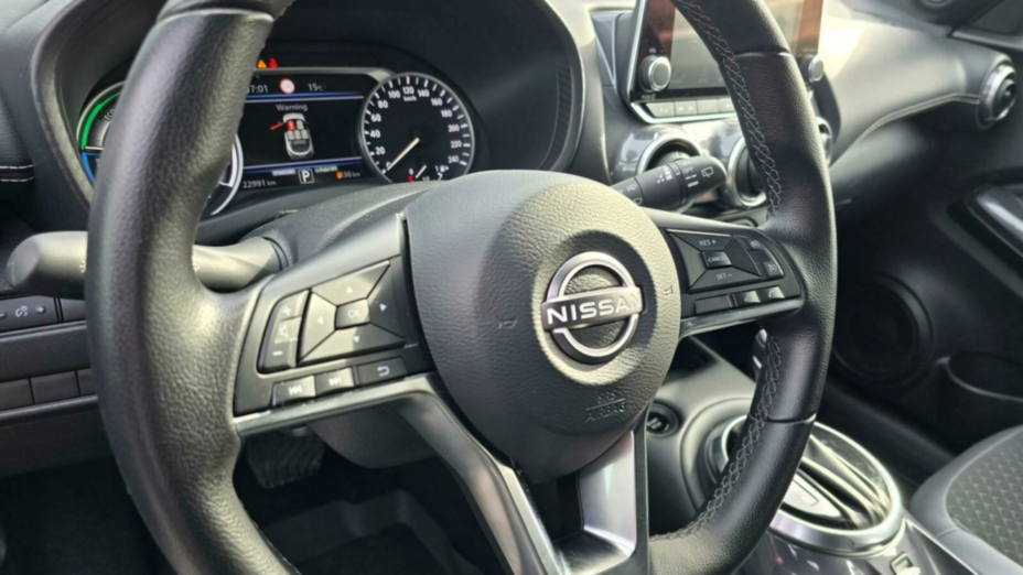 NISSAN Juke Juke 1.6 Hybrid N-Connecta AMT