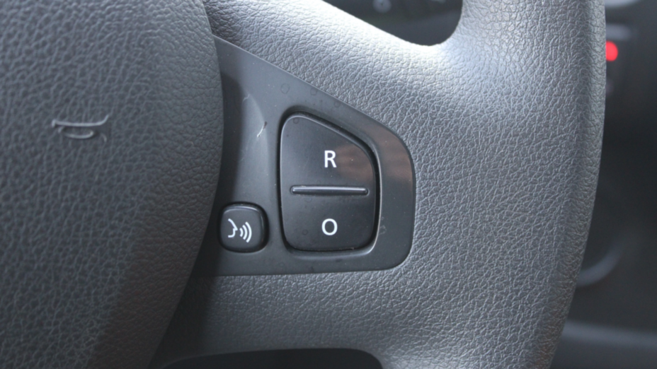 RENAULT Trafic Trafic Kombi 2.0 dCi L2 HD Pack Clim