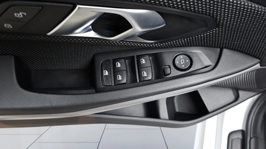 BMW Seria 3 318d Advantage