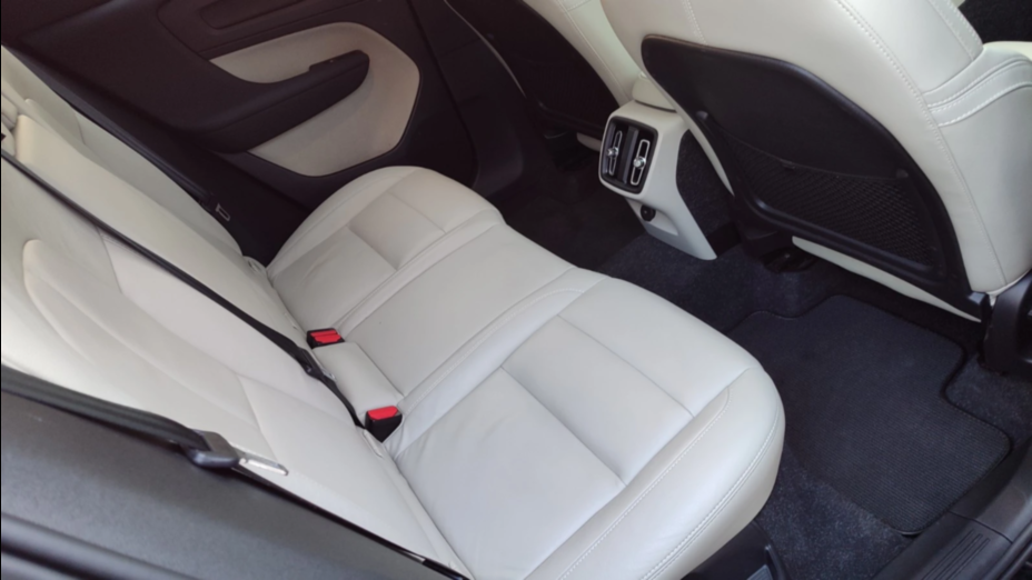 VOLVO XC40 XC40 T4 Plug-In Hybrid Inscription Expression Pro aut