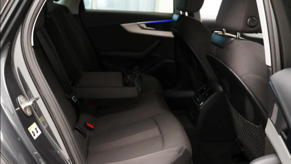 AUDI A4 A4 35 TFSI mHEV Advanced S tronic