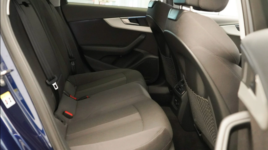 AUDI A4 A4 40 TFSI mHEV S tronic