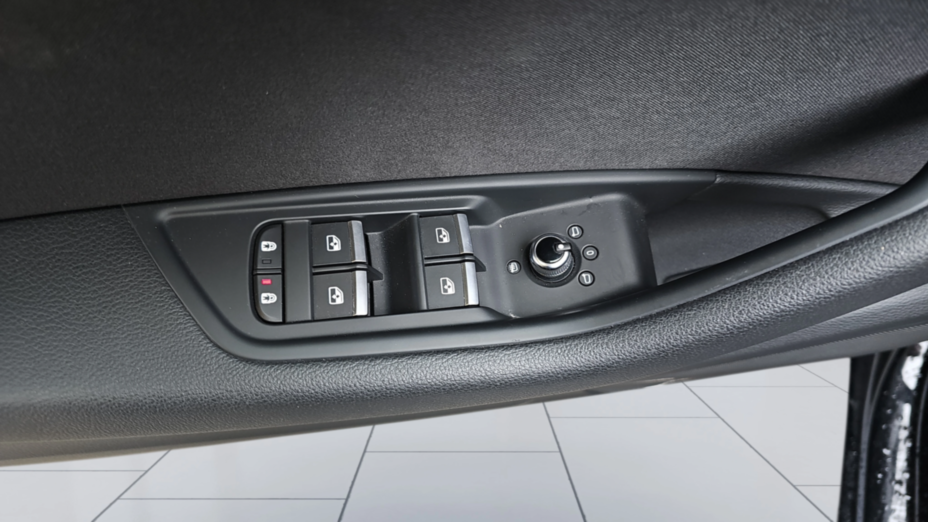 AUDI A4 A4 35 TDI mHEV S tronic