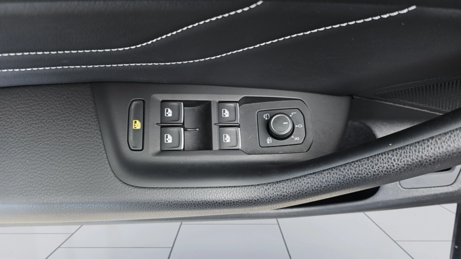 VOLKSWAGEN Arteon Arteon 2.0 TDI R-Line DSG