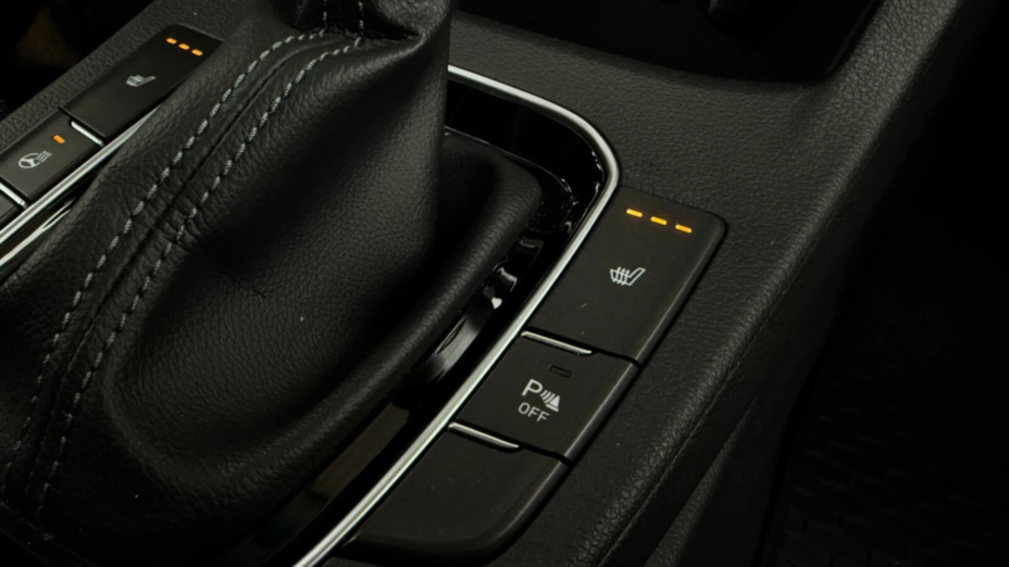 HYUNDAI i30 i30 1.0 T-GDI Smart DCT