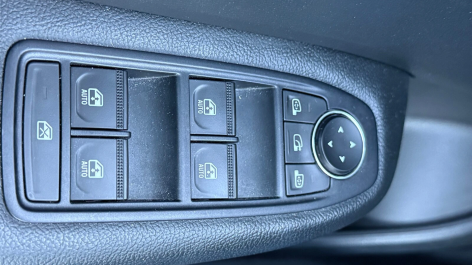 RENAULT Arkana Arkana 1.6 E-TECH Intens MMT