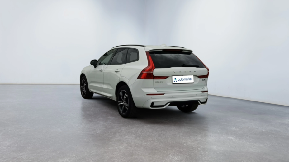 VOLVO XC60 XC60 B5 D AWD Plus Dark aut