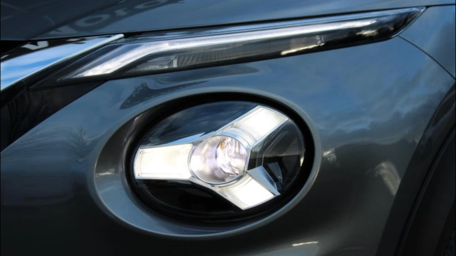NISSAN Juke Juke 1.0 DIG-T N-Connecta