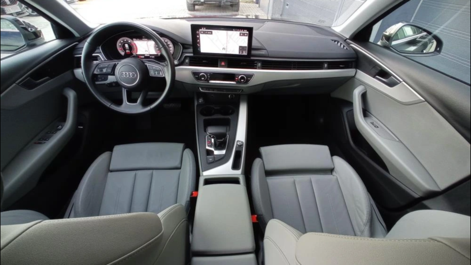 AUDI A4 A4 35 TFSI mHEV Advanced S tronic