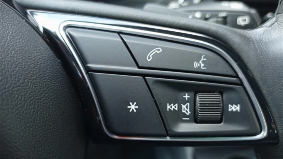 AUDI A4 A4 35 TFSI mHEV Advanced S tronic