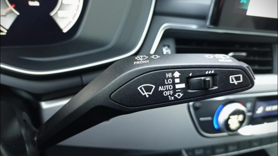 AUDI A4 A4 35 TFSI mHEV Advanced S tronic