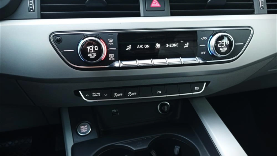 AUDI A4 A4 35 TFSI mHEV Advanced S tronic