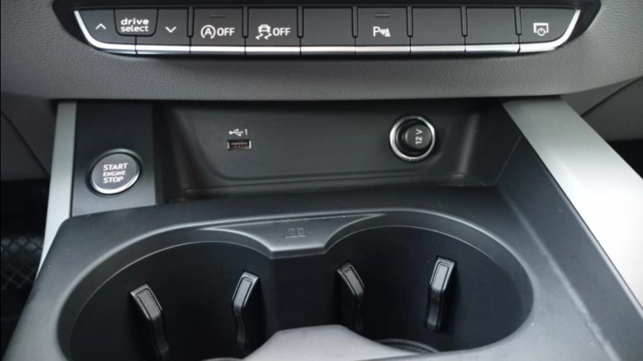AUDI A4 A4 35 TFSI mHEV Advanced S tronic