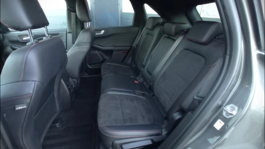 FORD Kuga Kuga 1.5 EcoBoost FWD ST-Line X