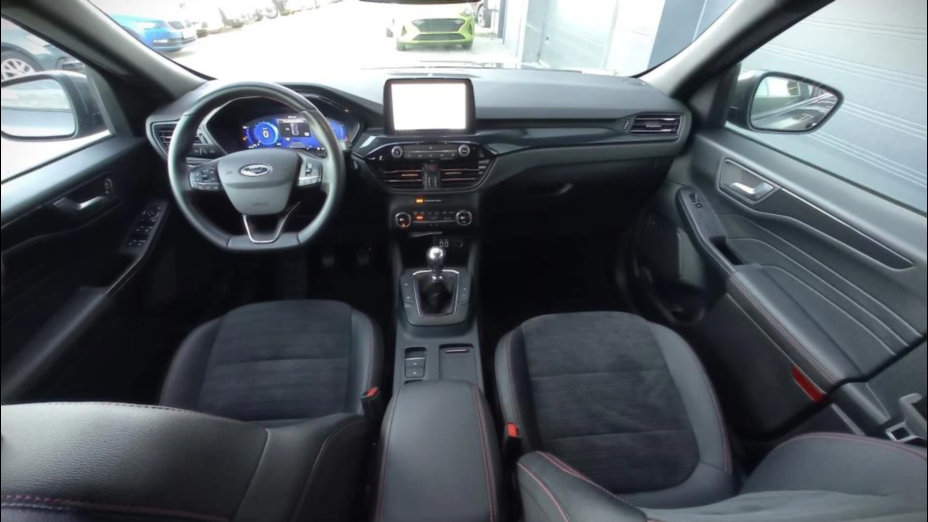 FORD Kuga Kuga 1.5 EcoBoost FWD ST-Line X