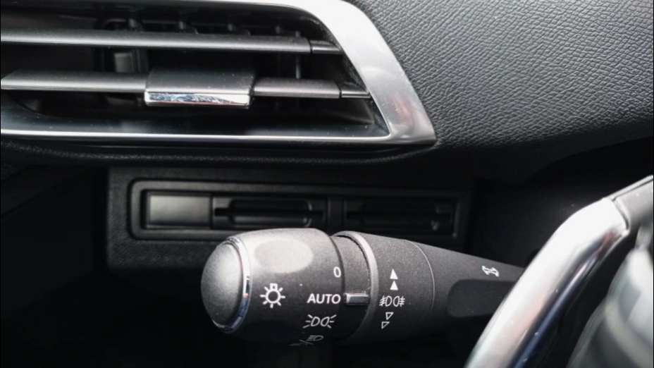 PEUGEOT 3008 3008 1.5 BlueHDi GT S&S EAT8