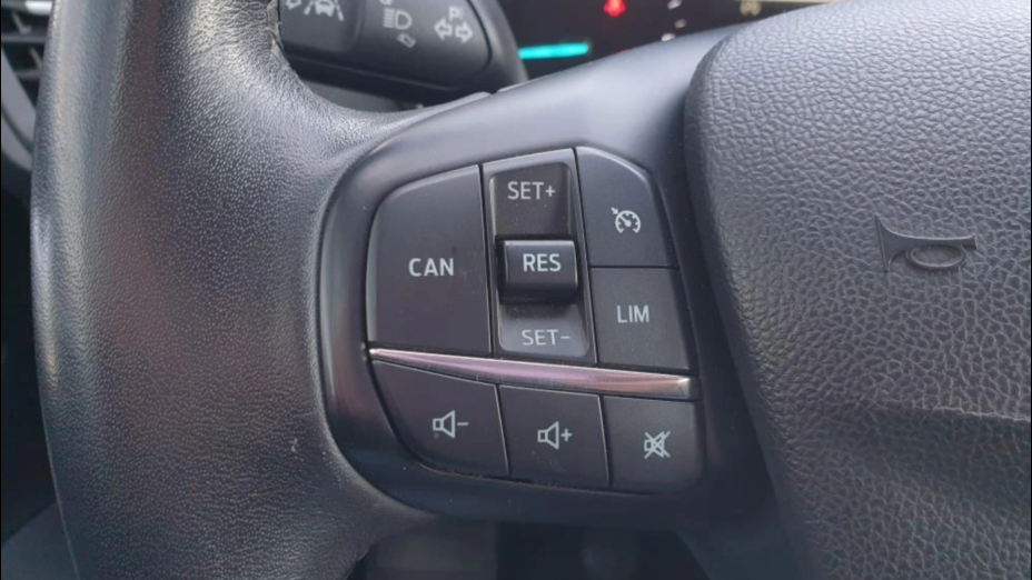 FORD Focus Focus 1.5 TDCi Titanium ASS