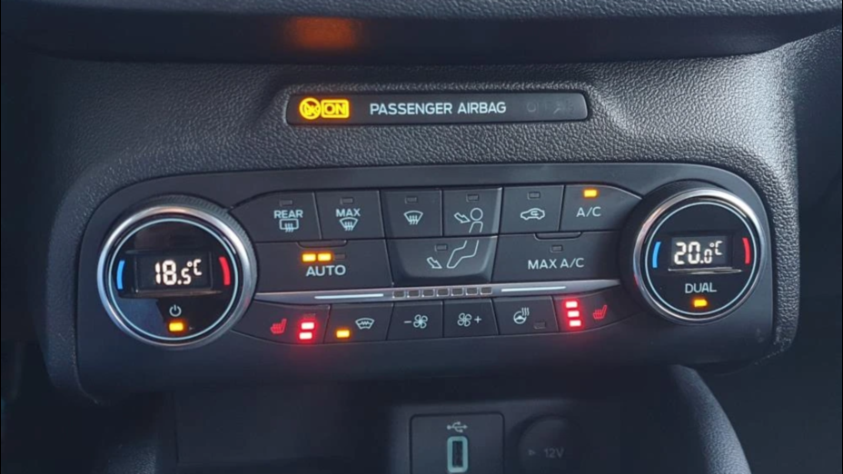 FORD Focus Focus 1.5 TDCi Titanium ASS