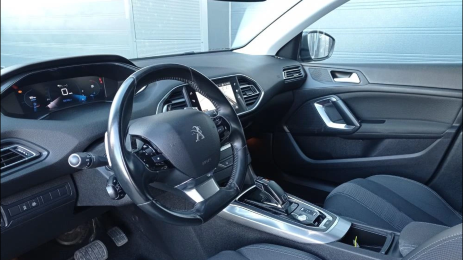 PEUGEOT 308 308 SW 1.5 BlueHDi Allure S&S EAT8