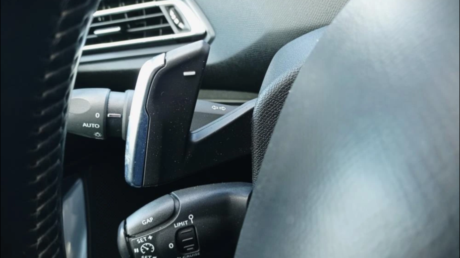 PEUGEOT 308 308 SW 1.5 BlueHDi Allure S&S EAT8