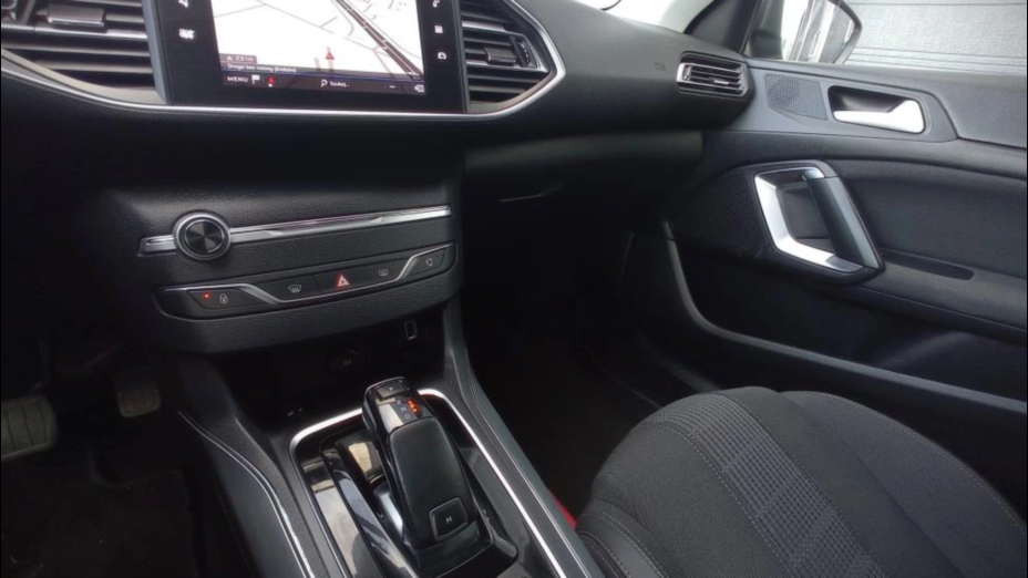 PEUGEOT 308 308 SW 1.5 BlueHDi Allure S&S EAT8