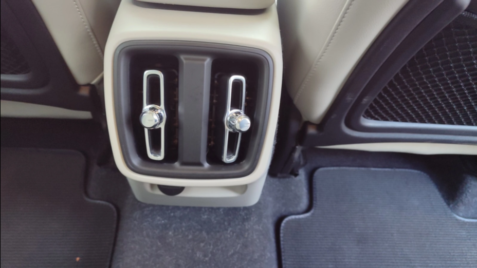 VOLVO XC40 XC40 T4 Plug-In Hybrid Inscription Expression Pro aut