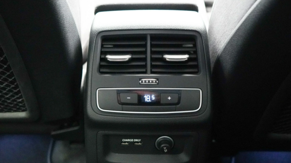 AUDI A4 A4 40 TFSI mHEV S tronic