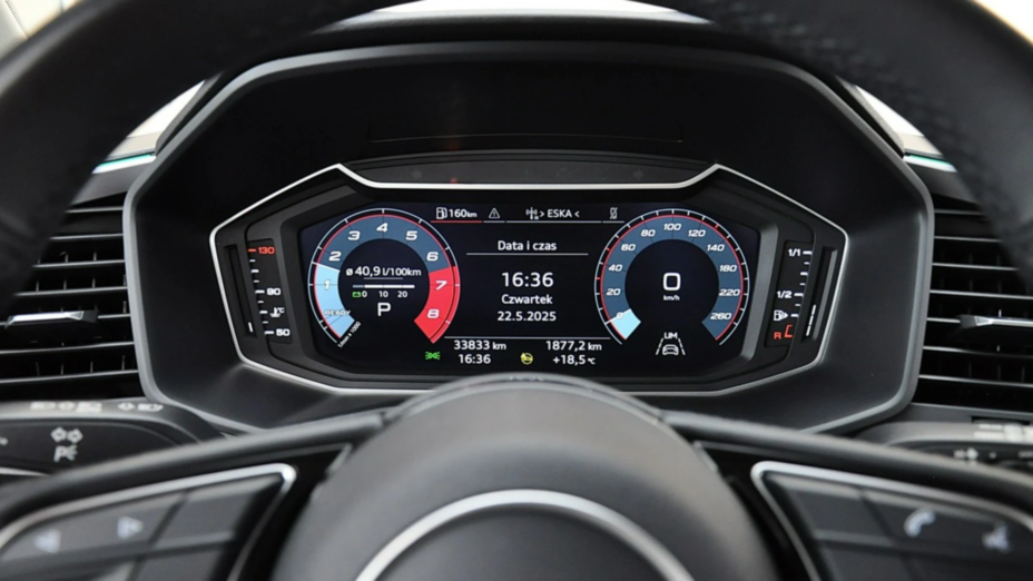 AUDI A1 A1 30 TFSI Advanced S tronic