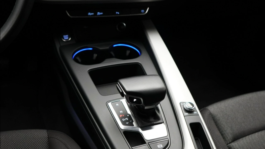 AUDI A4 A4 30 TDI mHEV S tronic