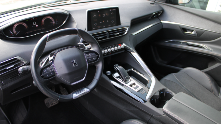 PEUGEOT 5008 5008 1.6 PureTech GT Line S&S EAT8