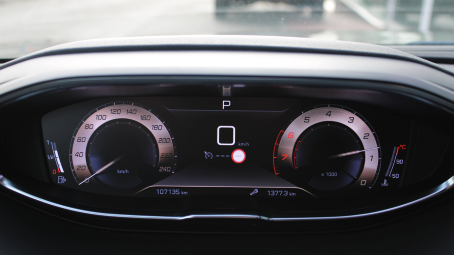 PEUGEOT 5008 5008 1.6 PureTech GT Line S&S EAT8