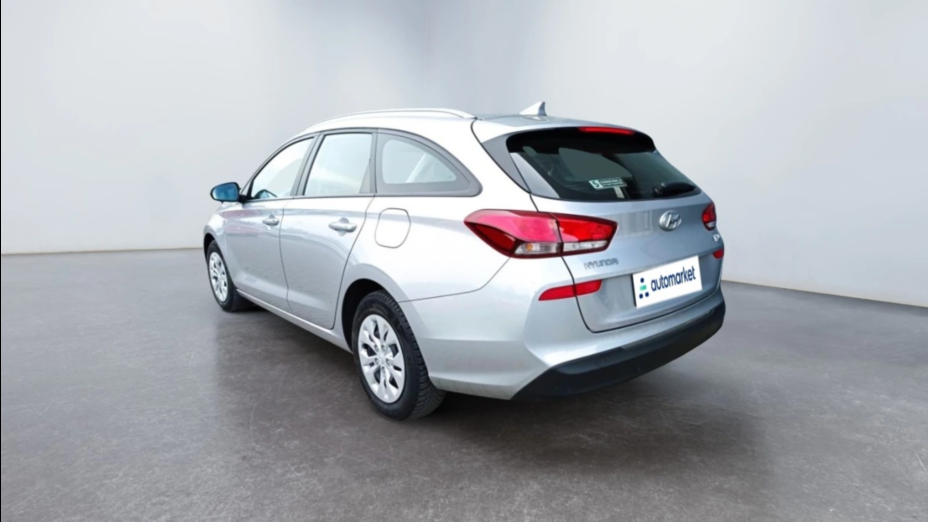 HYUNDAI i30 i30 1.5 DPI Classic +