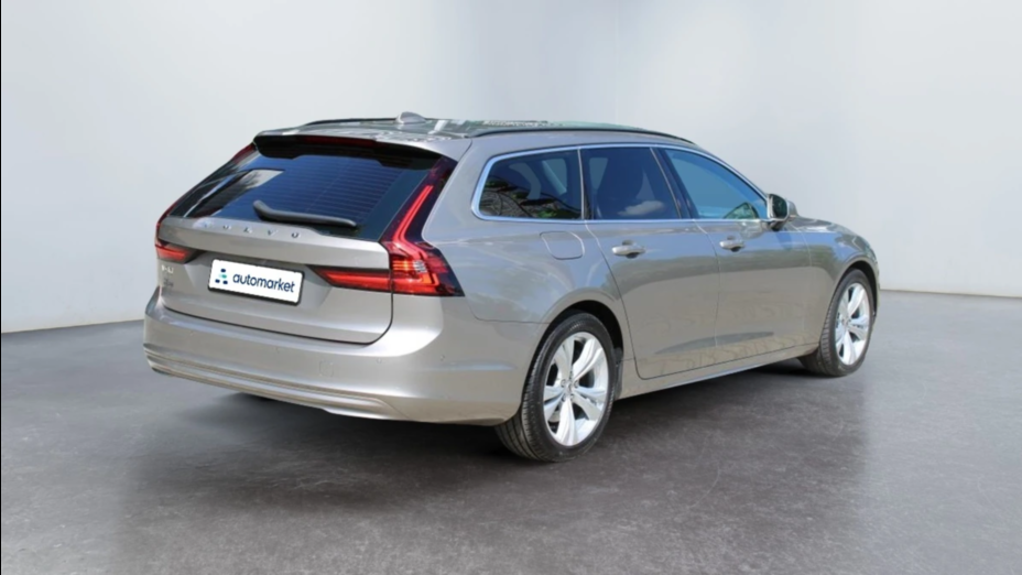VOLVO V90 V90 B4 D Momentum aut
