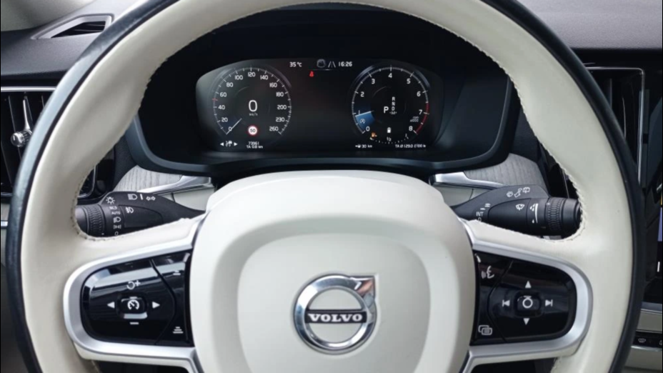 VOLVO V60 V60 B5 B AWD Inscription aut