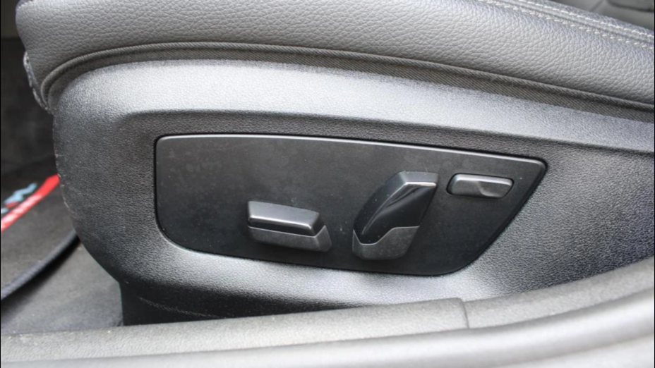 BMW Seria 5 520d xDrive Sport Line sport-aut