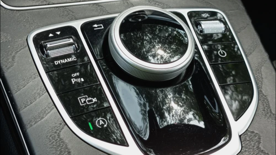 MERCEDES-BENZ C Klasa C 220 d 9G-TRONIC