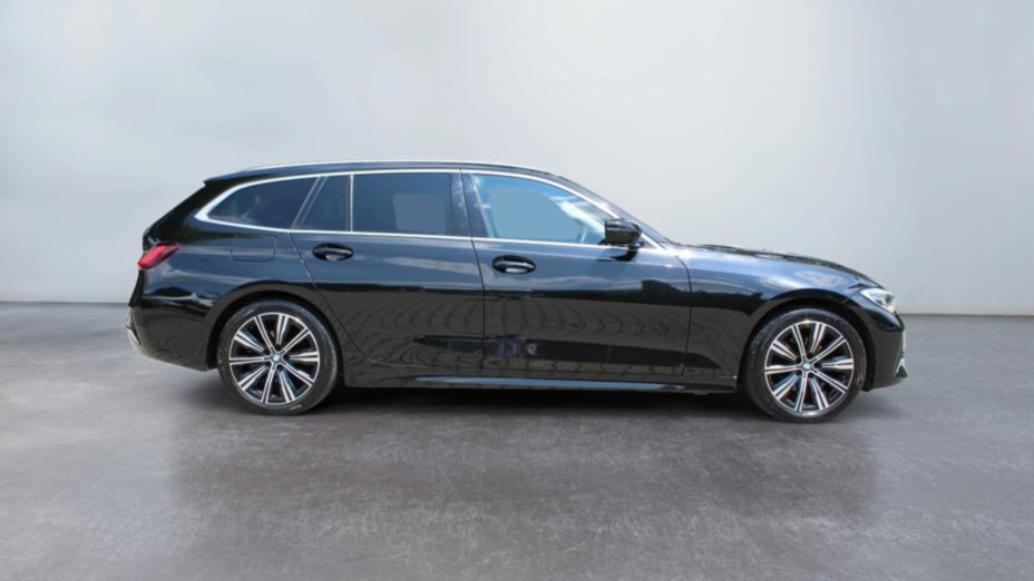 BMW Seria 3 320d xDrive mHEV Luxury Line aut
