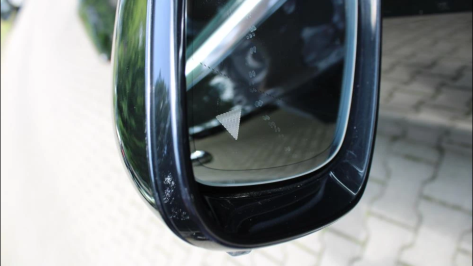 BMW Seria 3 320d xDrive mHEV Luxury Line aut