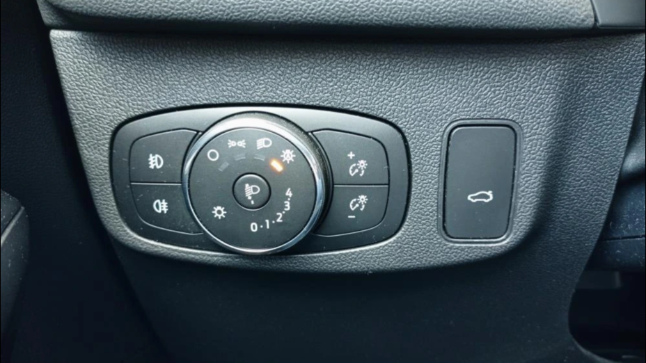 FORD Focus Focus 1.5 EcoBlue Titanium