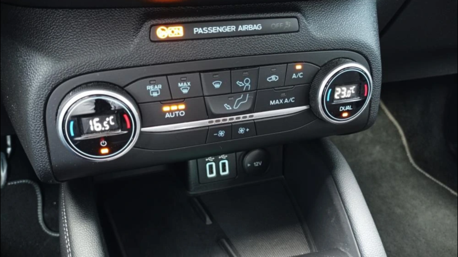 FORD Focus Focus 1.5 EcoBlue Titanium