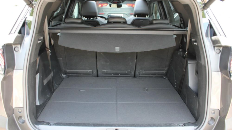 PEUGEOT 5008 5008 2.0 BlueHDI GT S&S EAT8