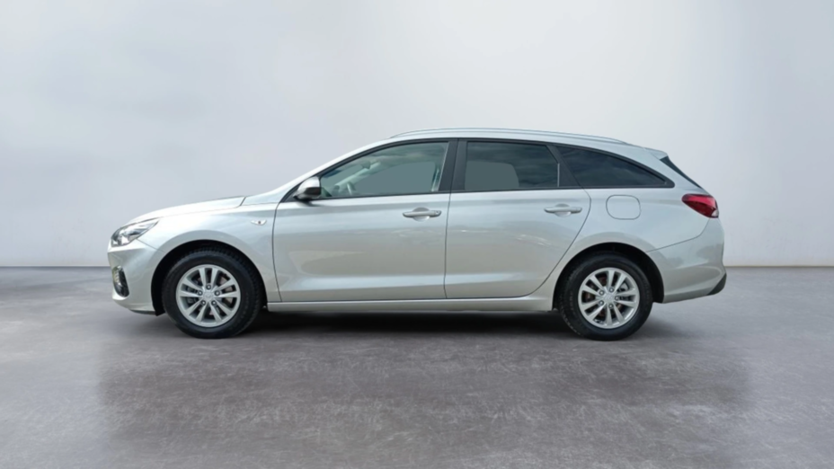 HYUNDAI i30 i30 1.5 DPI Classic +