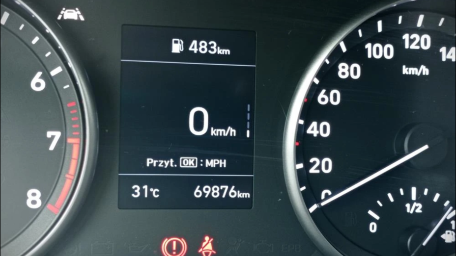 HYUNDAI i30 i30 1.5 DPI Classic +